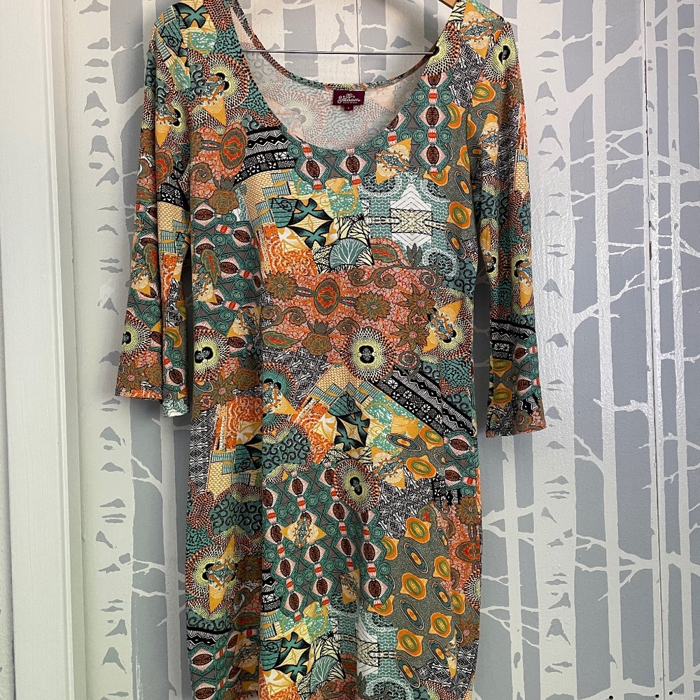 Salaam Sz L dress Colorful!